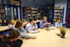 2023-SP-Ksiaz-Maly-w-bibliotece-w-Miechowie-010