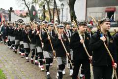 2023-11-11-obchody-w-Miechowie-005