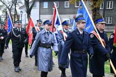 2023-11-11-obchody-w-Miechowie-009