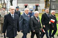 2023-11-11-obchody-w-Miechowie-025
