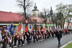 2023-11-11-obchody-w-Miechowie-046