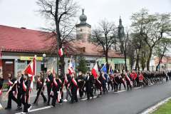 2023-11-11-obchody-w-Miechowie-047
