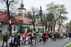 2023-11-11-obchody-w-Miechowie-055