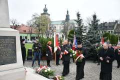 2023-11-11-obchody-w-Miechowie-073