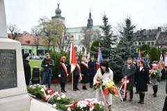 2023-11-11-obchody-w-Miechowie-079