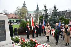 2023-11-11-obchody-w-Miechowie-087