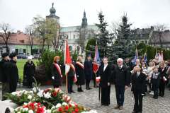 2023-11-11-obchody-w-Miechowie-108