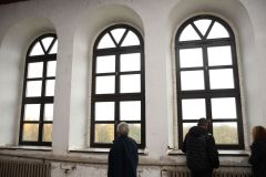 2023-11-21-okna-zamek-KW-01