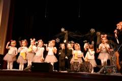 2024-koncert-koled-i-pastoralek-CKiS-Miechow-044