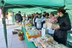 2024-kiermasz-wielkanocny-Ksiaz-Wielki-002