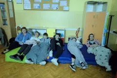 2025-SP-Ksiaz-Maly-biwak-w-szkole-10