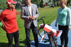 III Charytatywny Bieg Konstytucji 3 Maja, organizatorzy i partnerzy z nagrodą główną - Miechów maj 2017, fot. K. Capiga