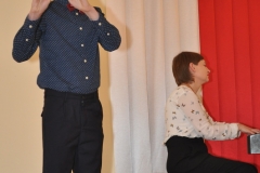 Powiatowo-miejskie obchody 226. rocznicy uchwalenia Konstytucji 3 maja - występ Marcela Podgórskiego z PSM - fot. K. Capiga