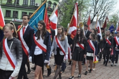 3 Maja w Miechowie - poszty sztandarowe powiatu i miasta - miechowski.pl - fot. Krzysztof Capiga