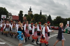 Międzynarodowe Małopolskie Spotkania z Folklorem Miechów 2016 - parada uczestników - miechowski.pl