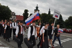 Międzynarodowe Małopolskie Spotkania z Folklorem Miechów 2016 - parada uczestników - miechowski.pl