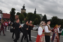Międzynarodowe Małopolskie Spotkania z Folklorem Miechów 2016 - parada uczestników - miechowski.pl