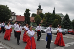 Międzynarodowe Małopolskie Spotkania z Folklorem Miechów 2016 - parada uczestników - miechowski.pl