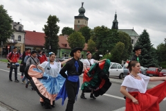 Międzynarodowe Małopolskie Spotkania z Folklorem Miechów 2016 - parada uczestników - miechowski.pl