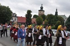 Międzynarodowe Małopolskie Spotkania z Folklorem Miechów 2016 - parada uczestników - miechowski.pl