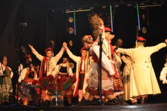 Międzynarodowe Małopolskie Spotkania z Folklorem - Zespół Pieśni i Tańca "Miechowiacy" - miechowski.pl