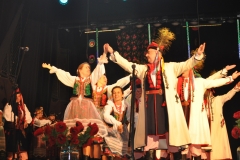 Międzynarodowe Małopolskie Spotkania z Folklorem - Zespół Pieśni i Tańca "Miechowiacy" - miechowski.pl