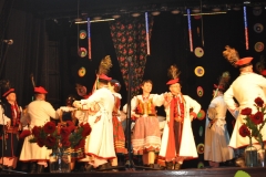 Międzynarodowe Małopolskie Spotkania z Folklorem - Zespół Pieśni i Tańca "Miechowiacy" - miechowski.pl