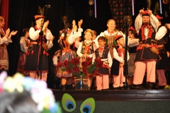 Międzynarodowe Małopolskie Spotkania z Folklorem - Zespół Pieśni i Tańca "Miechowiacy" - miechowski.pl