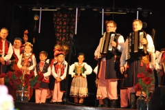 Międzynarodowe Małopolskie Spotkania z Folklorem - Zespół Pieśni i Tańca "Miechowiacy" - miechowski.pl