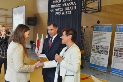 Absolwenci "Ekonomika" 2016 - nagrody i dyplomy dla najlepszych - miechowski.pl - fot. Krzysztof Capiga