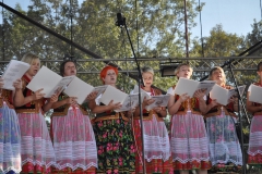 Charsznicka reprezentacja na Dożynkach Powiatowych w Przybysławicach - miechowski.pl