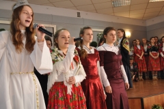 Charsznicki XVIII Gminny Przegląd Grup Kolędniczych - „Charszniccy Harnasie” z Gimnazjum Zespołu Szkół im. A. Malatyńskiego w Miechowie-Charsznicy - fot. K. Capiga - miechowski.pl