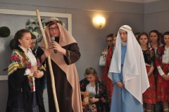 Charsznicki XVIII Gminny Przegląd Grup Kolędniczych - „Charszniccy Harnasie” z Gimnazjum Zespołu Szkół im. A. Malatyńskiego w Miechowie-Charsznicy - fot. K. Capiga - miechowski.pl