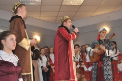 Charsznicki XVIII Gminny Przegląd Grup Kolędniczych - „Charszniccy Harnasie” z Gimnazjum Zespołu Szkół im. A. Malatyńskiego w Miechowie-Charsznicy - fot. K. Capiga - miechowski.pl