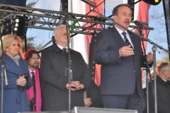 Wybory Chłopa Roku 2017 - oficjele i przemawiający wicemarszałek Wojciech Kozak - fot. K. Capiga