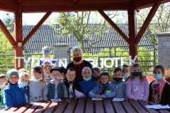 Czytanie-w-altanie-w-Golczy-02