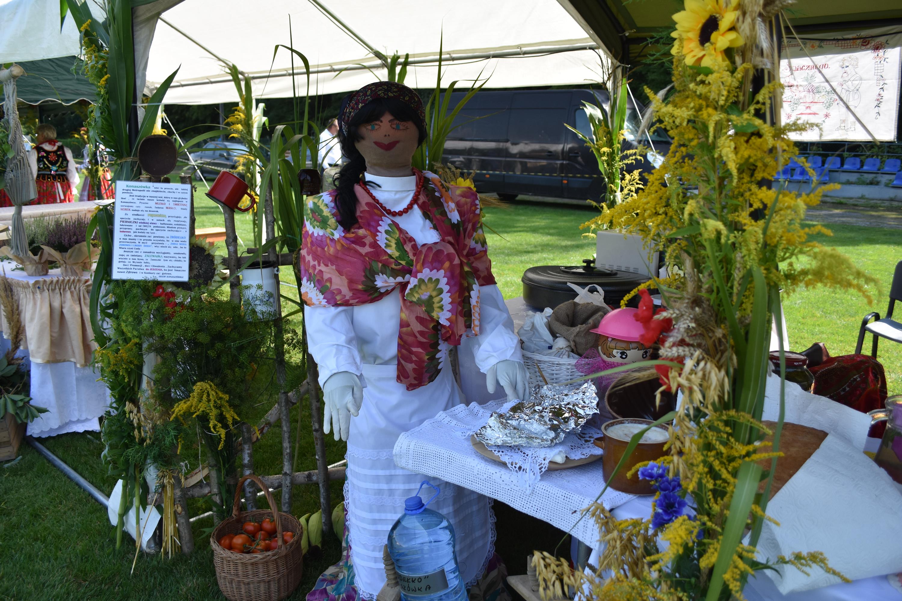 doynki_gminne_2019_i_kiermasz_produktow_regionalnych_w_ksiu_wielkim_10_20190820_1356230223