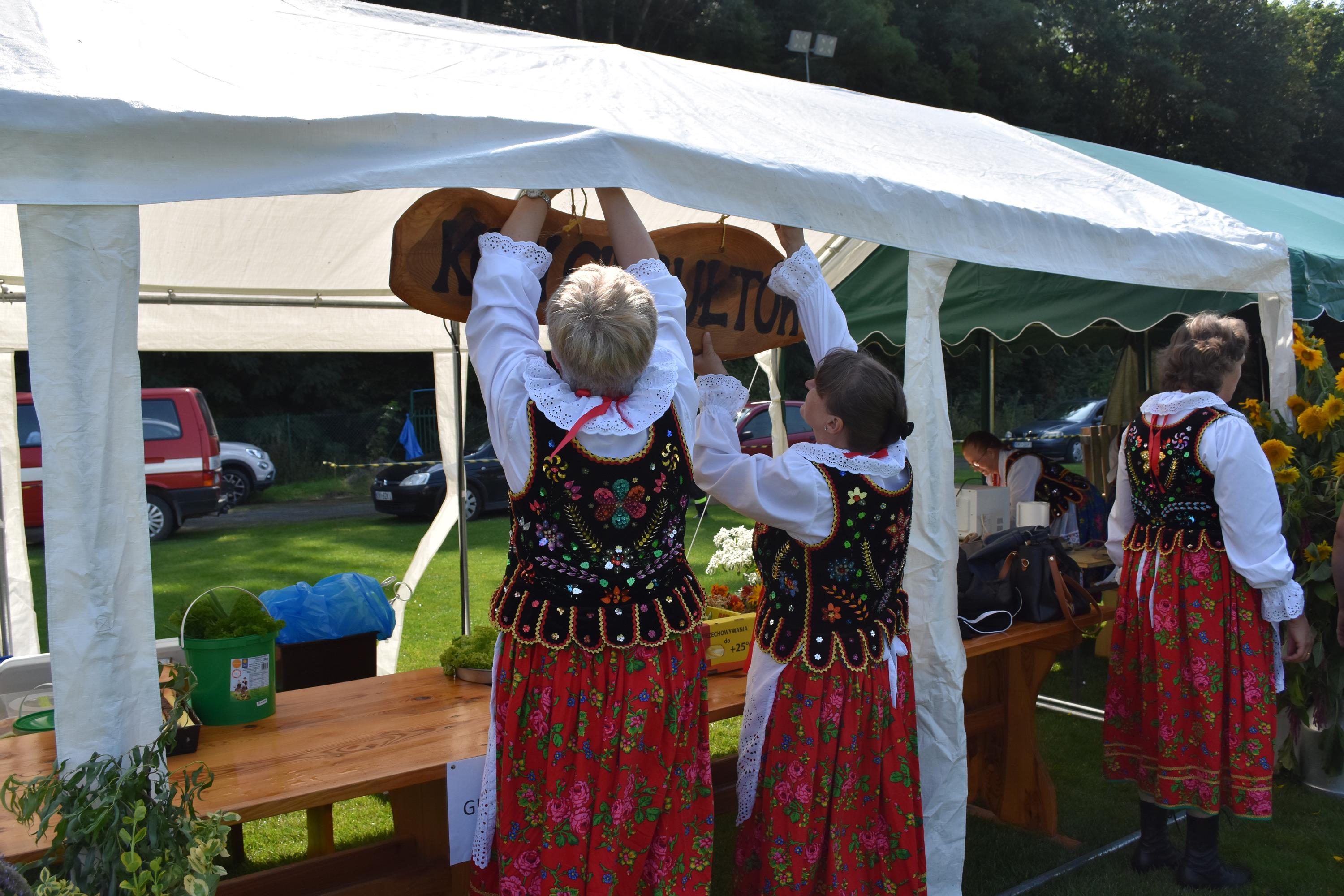 doynki_gminne_2019_i_kiermasz_produktow_regionalnych_w_ksiu_wielkim_13_20190820_1050156059