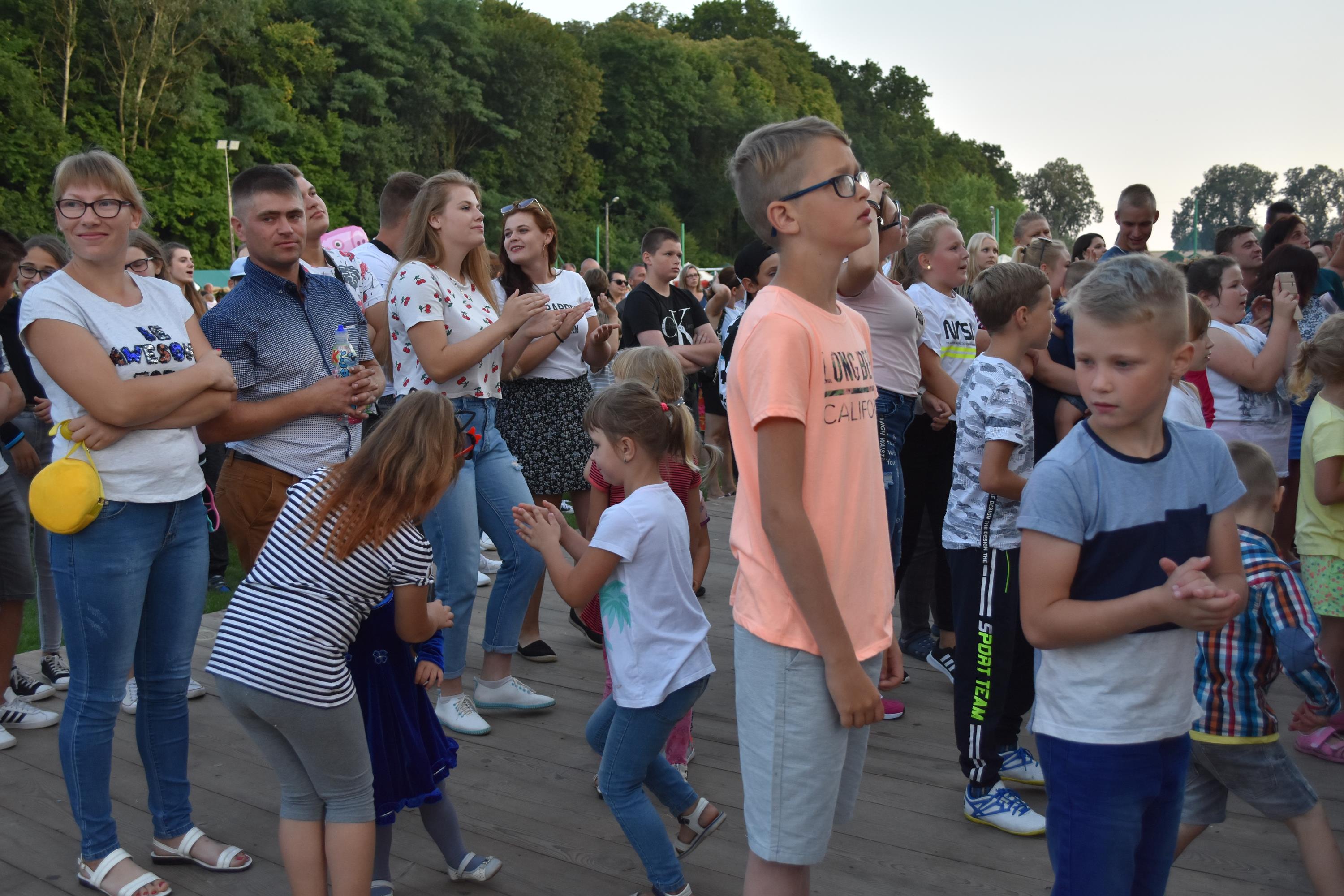 doynki_gminne_2019_i_kiermasz_produktow_regionalnych_w_ksiu_wielkim_248_20190820_1793341699