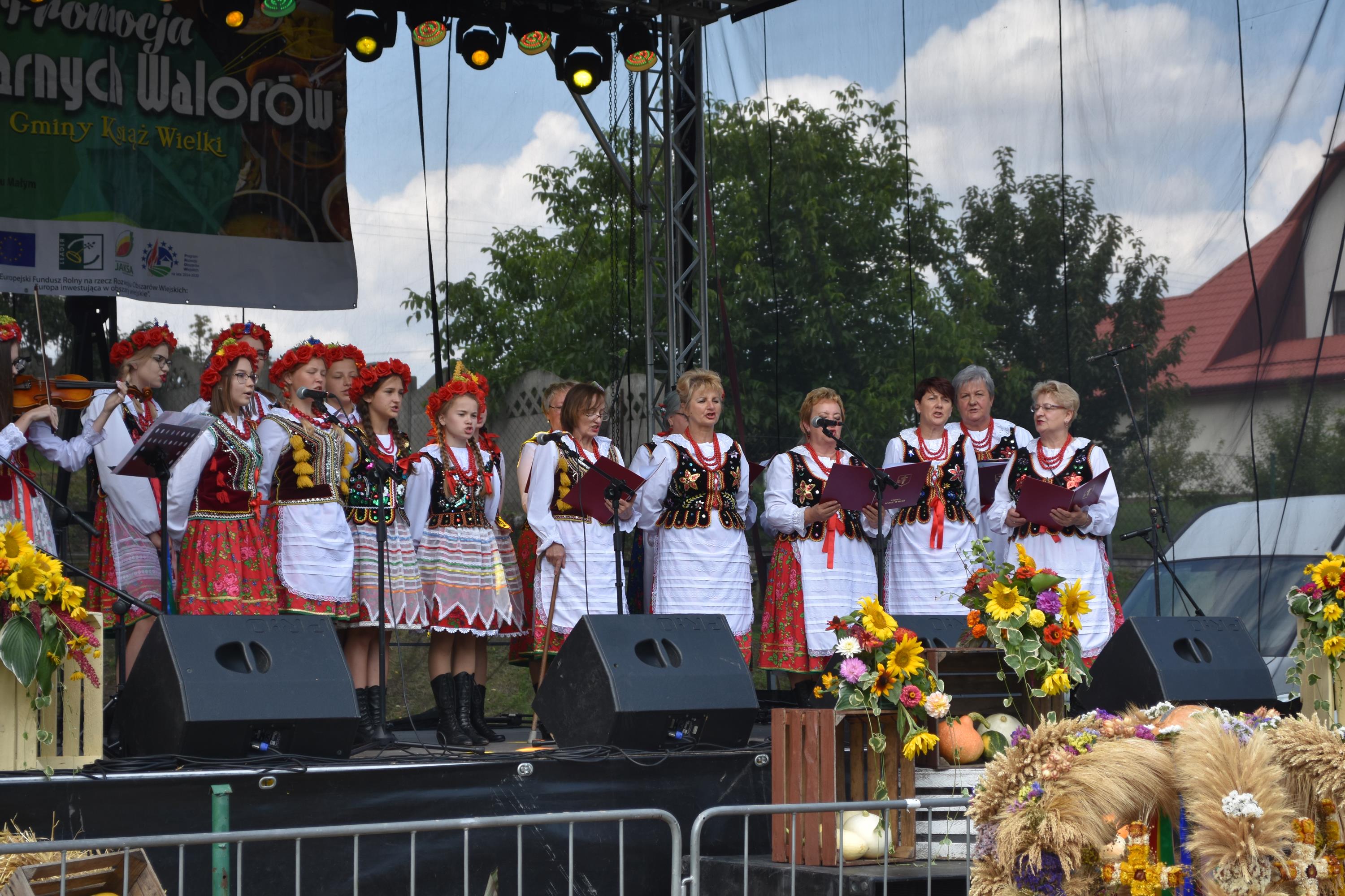 doynki_gminne_2019_i_kiermasz_produktow_regionalnych_w_ksiu_wielkim_25_20190820_2019572211