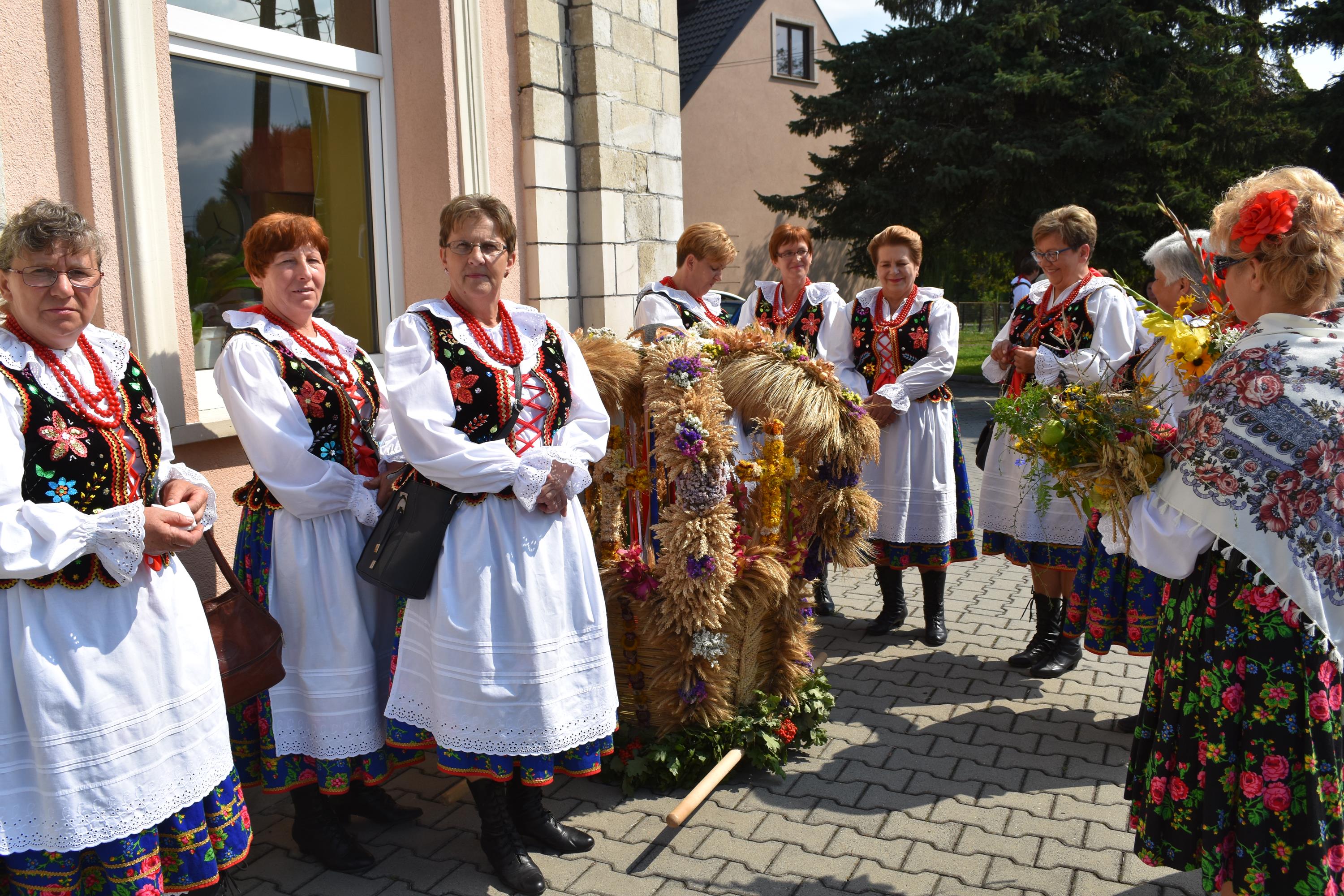 doynki_gminne_2019_i_kiermasz_produktow_regionalnych_w_ksiu_wielkim_29_20190820_1109168252
