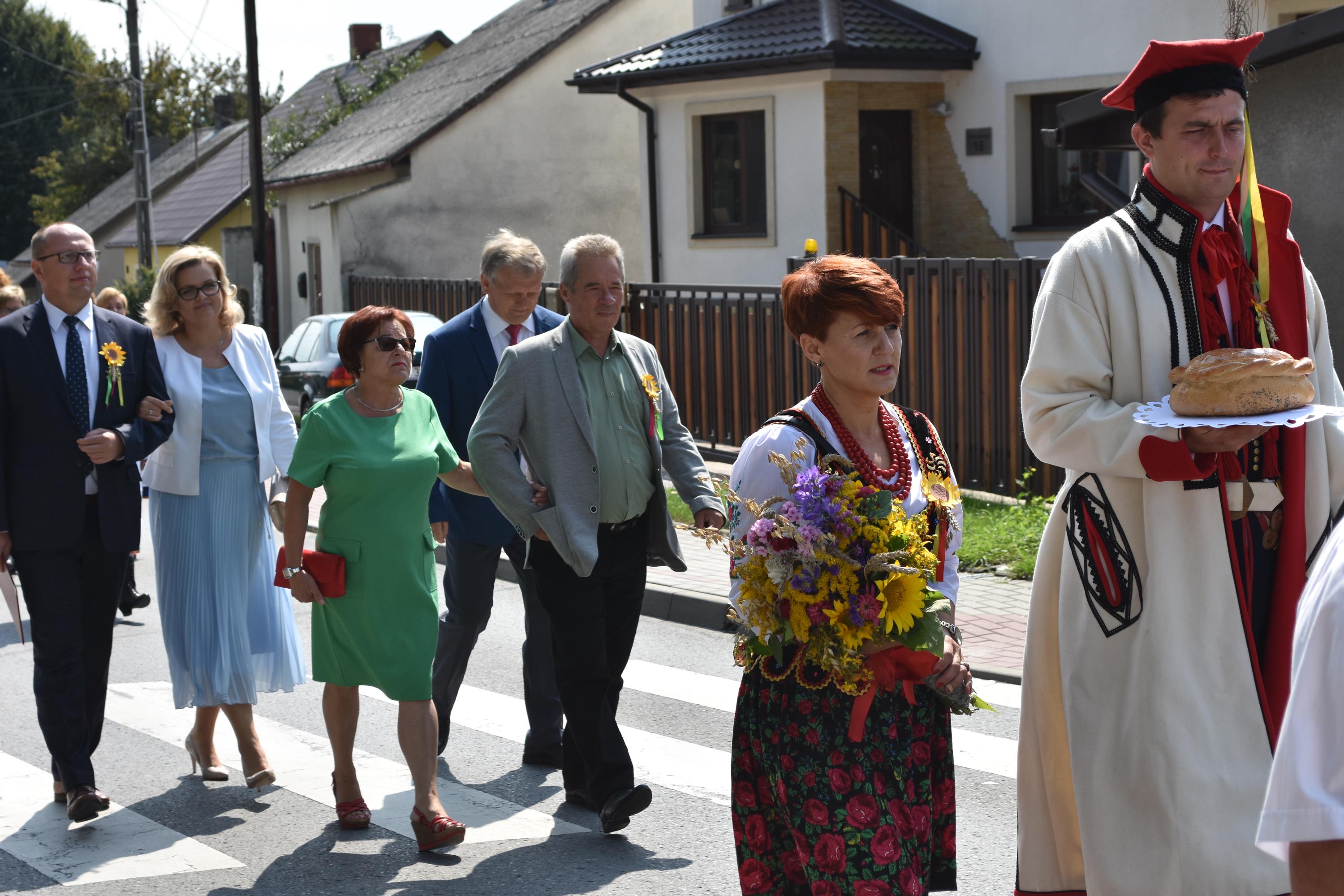 doynki_gminne_2019_i_kiermasz_produktow_regionalnych_w_ksiu_wielkim_41_20190820_2044222329