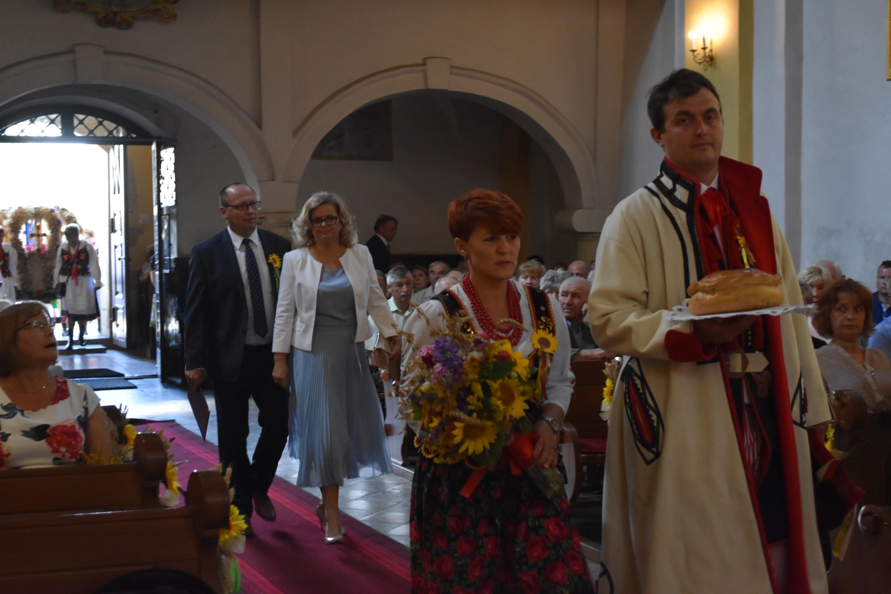 doynki_gminne_2019_i_kiermasz_produktow_regionalnych_w_ksiu_wielkim_52_20190820_1088800805