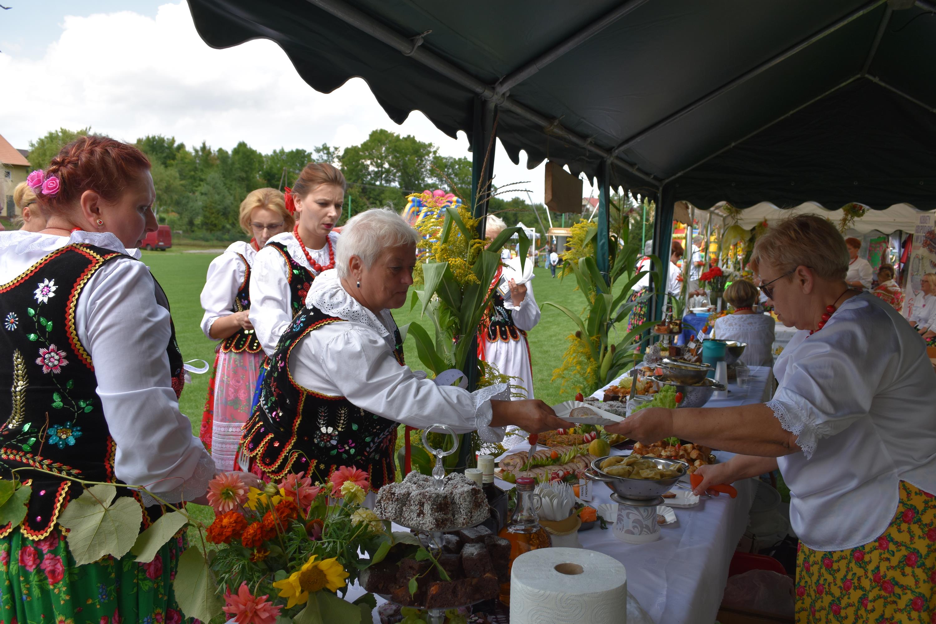 doynki_gminne_2019_i_kiermasz_produktow_regionalnych_w_ksiu_wielkim_73_20190820_2028885644