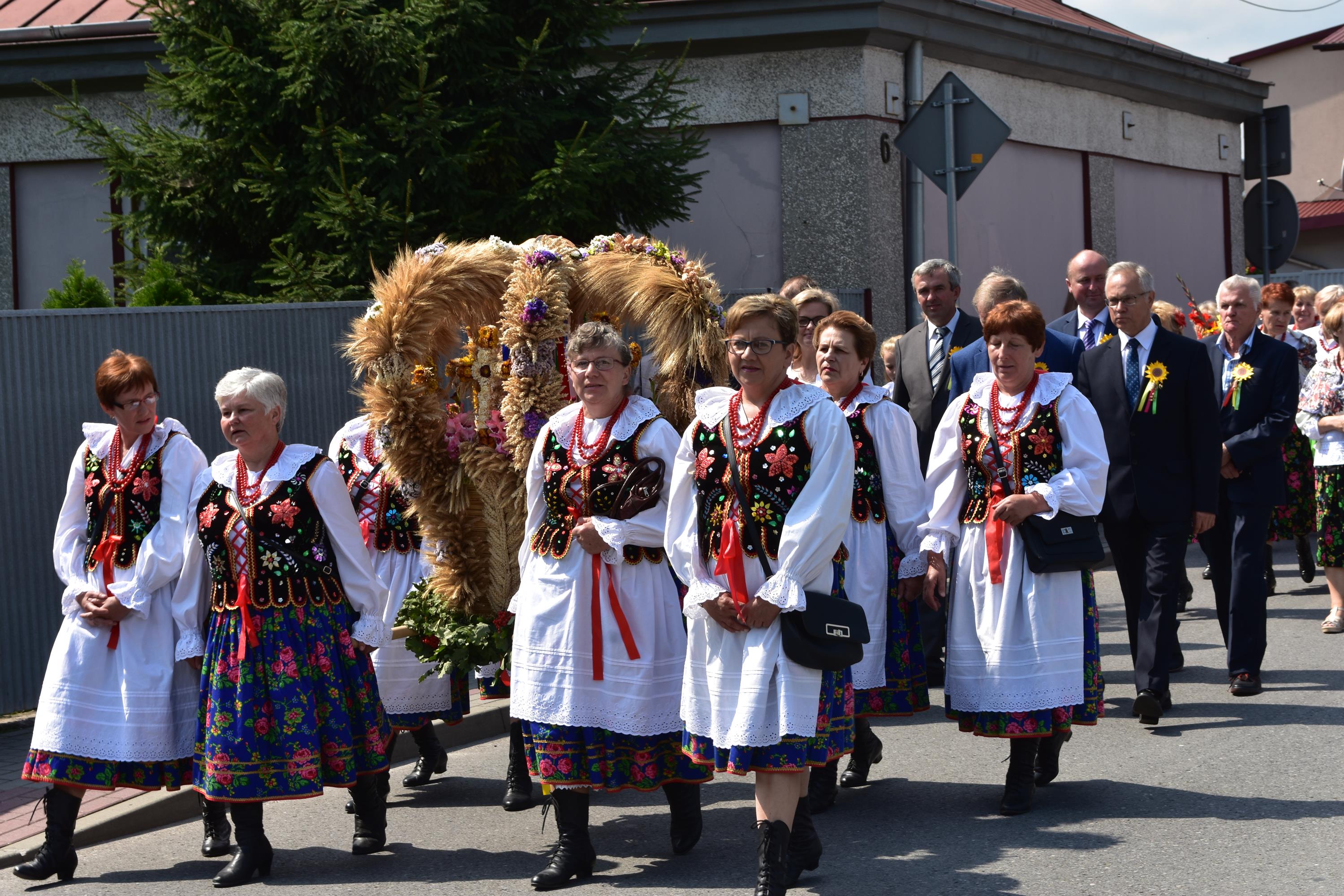 doynki_gminne_2019_i_kiermasz_produktow_regionalnych_w_ksiu_wielkim_77_20190820_1536590740
