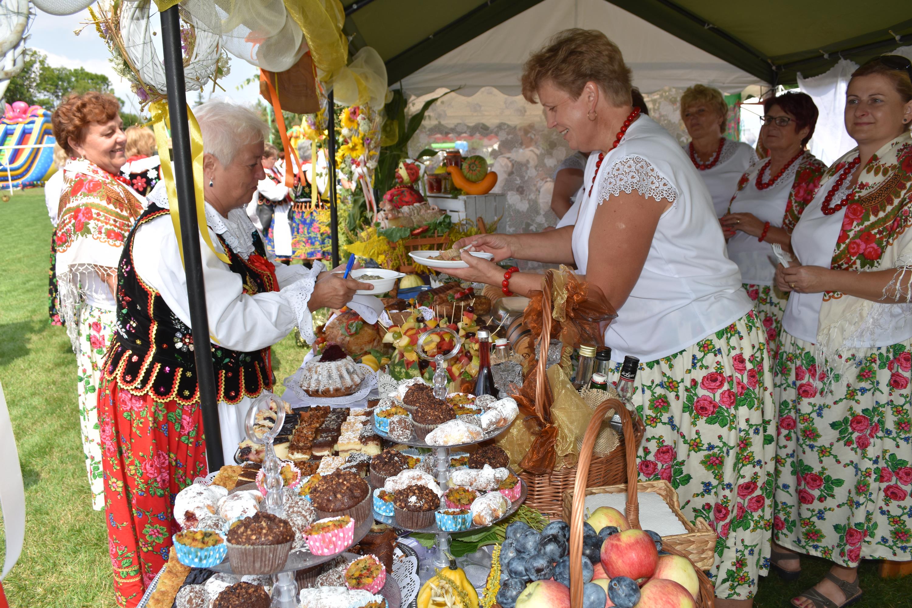 doynki_gminne_2019_i_kiermasz_produktow_regionalnych_w_ksiu_wielkim_87_20190820_1110592896