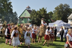 Dożynki Powiatowe i Gołeckie Żniwogranie w Przybysławicach - miechowski.pl