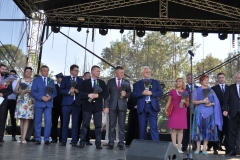 Dożynki Powiatowe i Gołeckie Żniwogranie w Przybysławicach - miechowski.pl