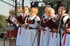 Dożynki Powiatowe i Gołeckie Żniwogranie w Przybysławicach - miechowski.pl