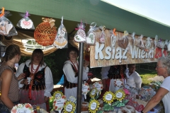 Reprezentacja gminy Książ Wielki na Dożynkach Powiatowych w Przybysławicach - miechowski.pl